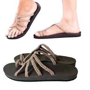 PLAKA Relief Flip Flops for Women with Arch Support | Brazilian Sand Size 9